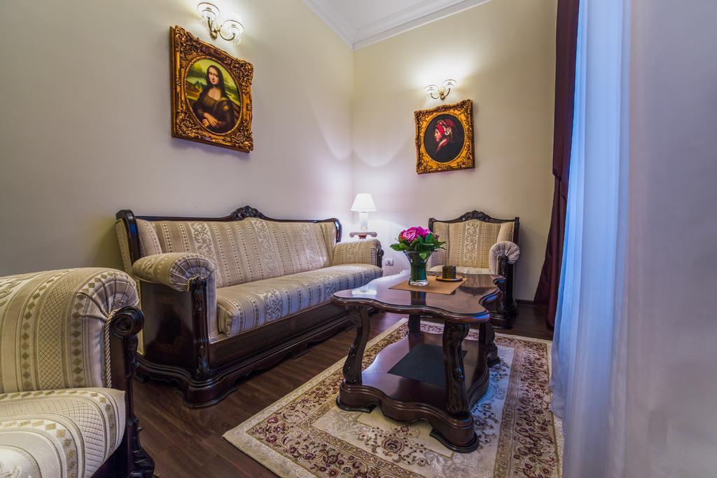 Picasso Boutique Hotel Αράντ Δωμάτιο φωτογραφία